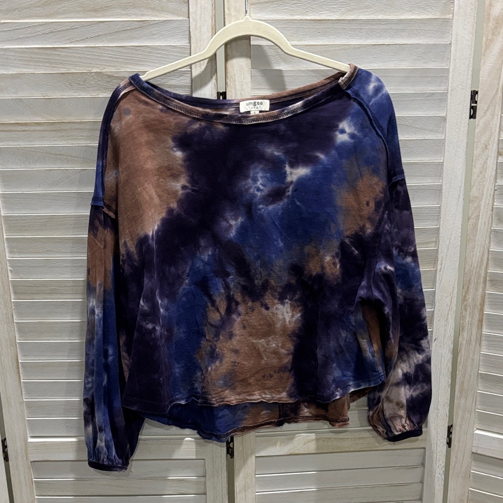 Umgee Blue and Brown Tie-Dye Blouse